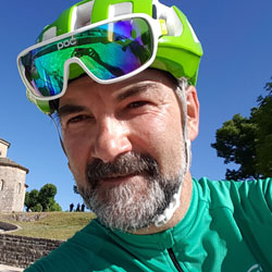 Oskar  Aguiriano
